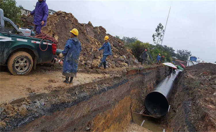 東莞820-12螺旋鋼管，鋼材場200mm螺旋管，D426mm螺旋管，800螺旋焊管廠家