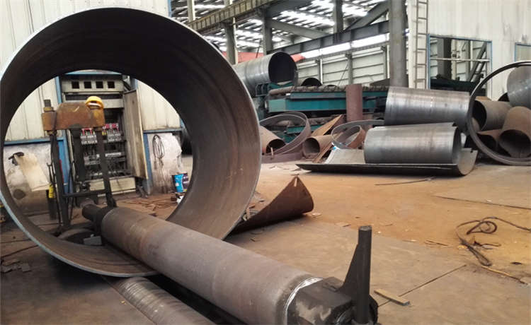 325-10mm螺旋管，1000-16螺旋管，377螺旋鋼管多少錢一米，鋼材場打樁鋼護(hù)筒