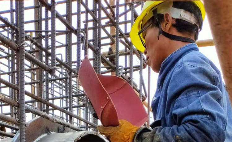 dn1800mm螺旋焊管，762mm螺旋管，530螺旋鋼管，920mm給水螺旋管